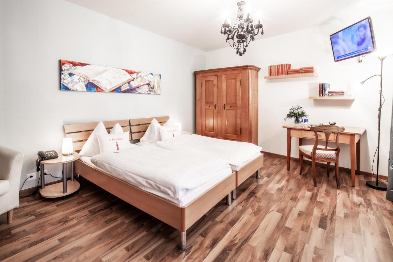 Hotel Roter Turm Solothurn Bagian luar foto